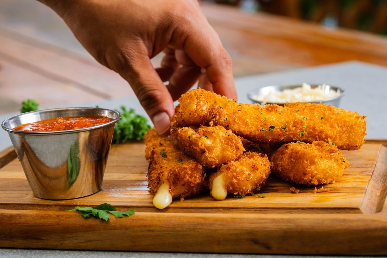 Dedos de mozzarella / Mozzarella Sticks